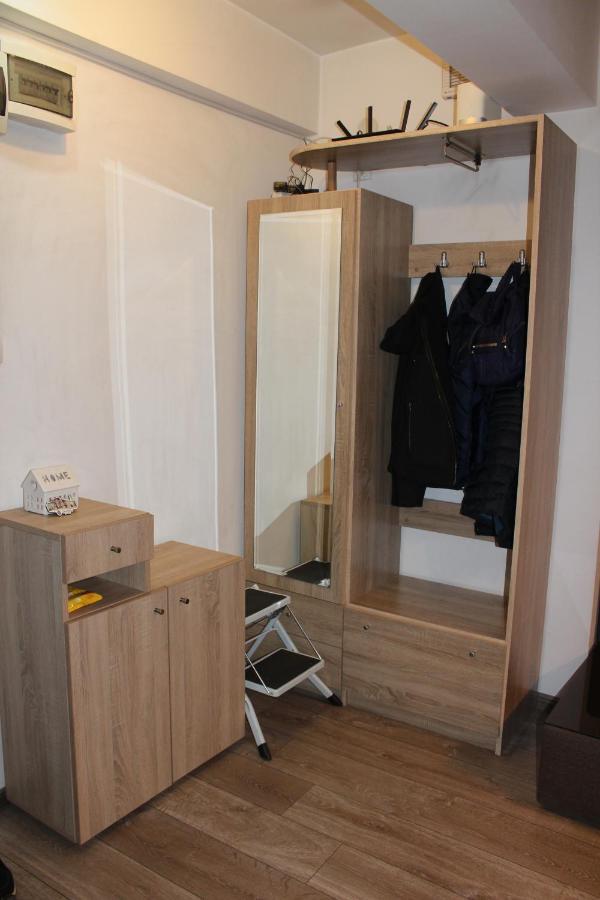 Central Cosy Apart Oradea Apartment ภายนอก รูปภาพ